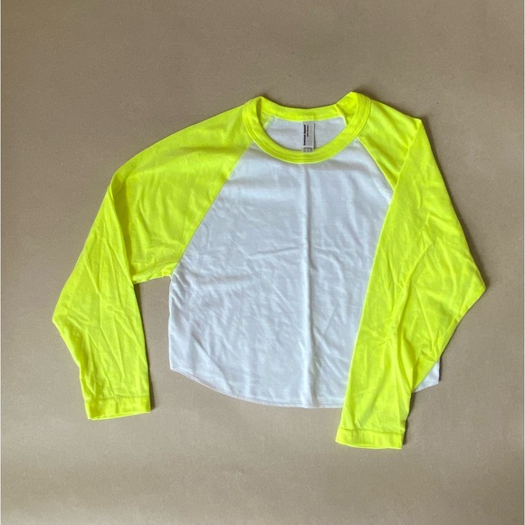 NWOT American Apparel Cropped 3/4 Sleeve Raglan - Picture 1 of 5